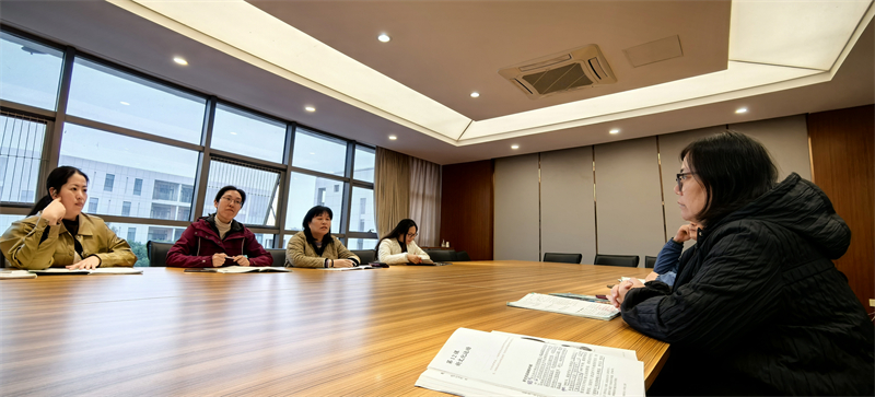 評課現(xiàn)場.jpg