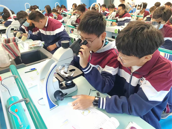 2學生活動.jpg