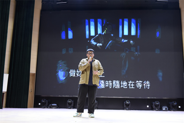 17號(hào)蔡雨軒《普通朋友》.jpg