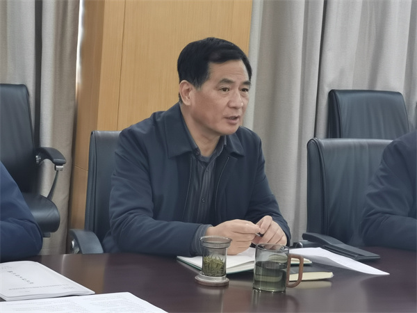 副校長(zhǎng)朱云峰發(fā)言.jpg