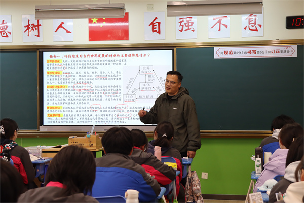 高中歷史組王健老師開課.jpg