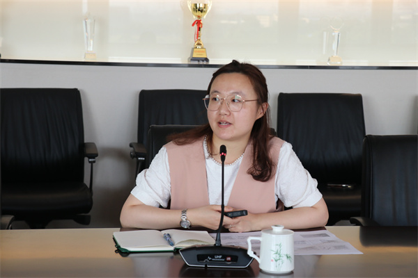 教科室主任孫婷交流發(fā)言.jpg