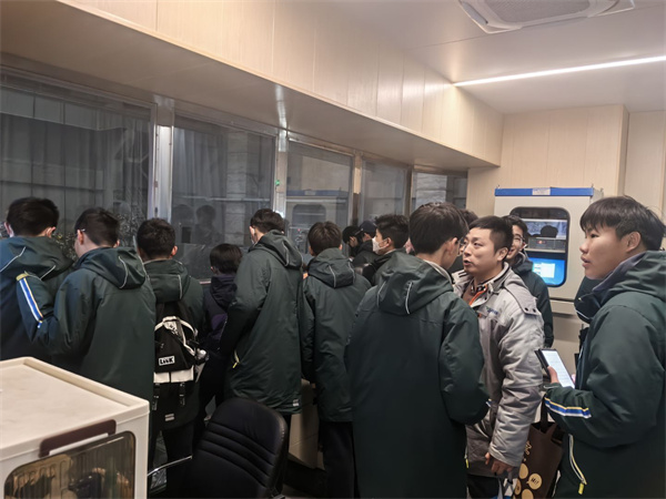 參觀垃圾焚燒4.jpg