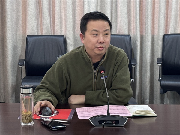 張鵬副校長總結(jié)講話.jpg