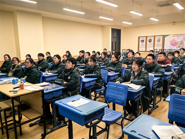學生會全體成員1.jpg