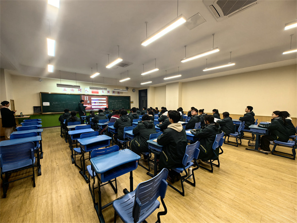 學(xué)生會(huì)全體成員2.jpg