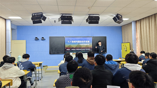 邗江中學韓鵬翔老師開課.jpg