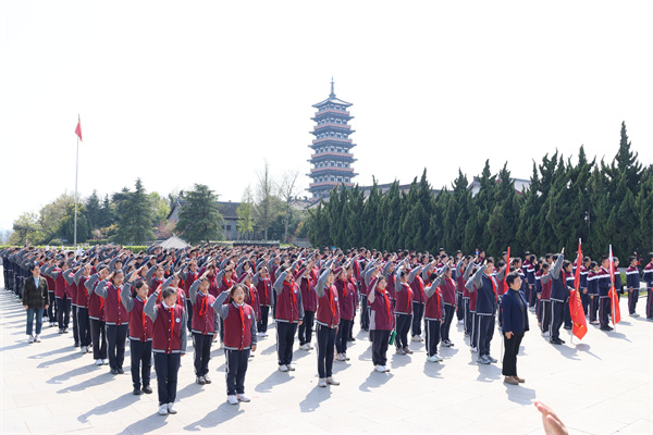 奏唱國歌2.jpg