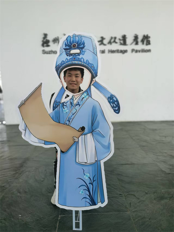 初二12班  楊圣澤.jpg