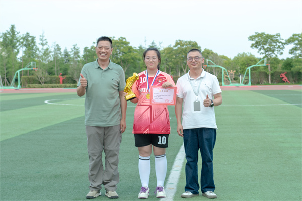 高一4班宰永涵 最佳球員.jpg