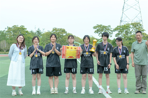高一12班女子組.jpg