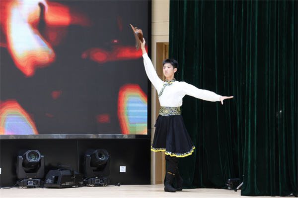 節(jié)目五 (3).jpg
